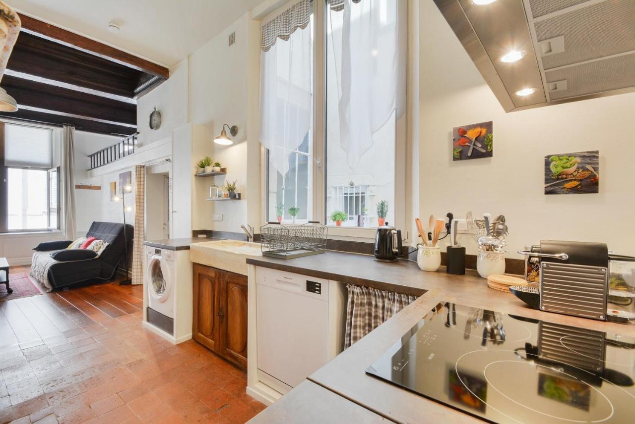 Le Cocon Des Deux Sirenes - Studio Cosy Pour 2 A Nancy Exterior foto
