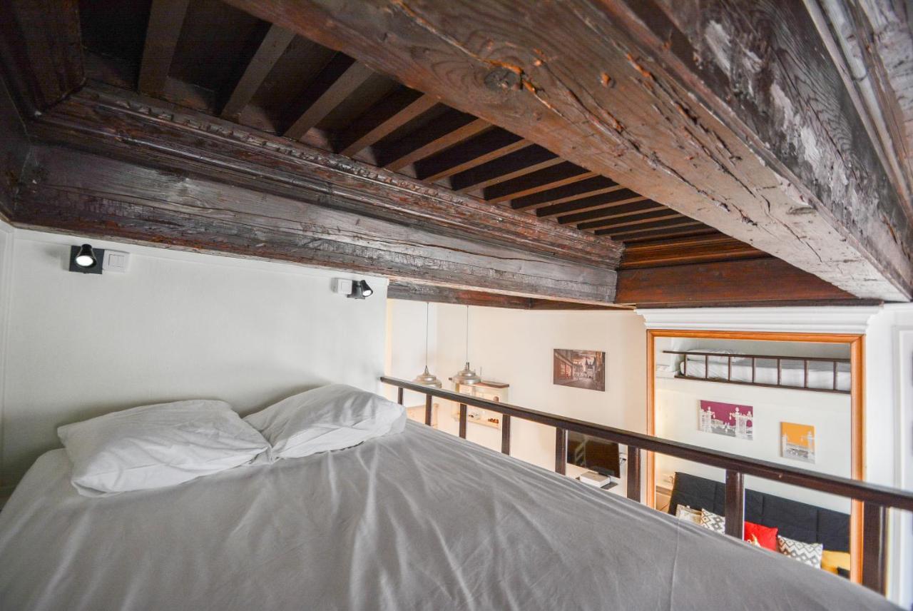 Le Cocon Des Deux Sirenes - Studio Cosy Pour 2 A Nancy Exterior foto